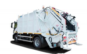 A 16 m3 garbage truck with an automatic discharge machine for large containers with a size of 5 to 7 m3